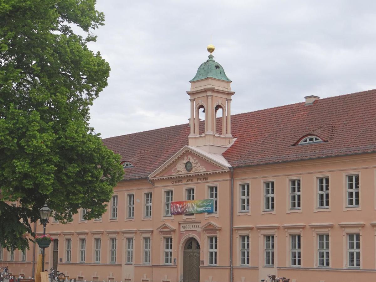 Altstadt Apartments Neuruppin Buitenkant foto